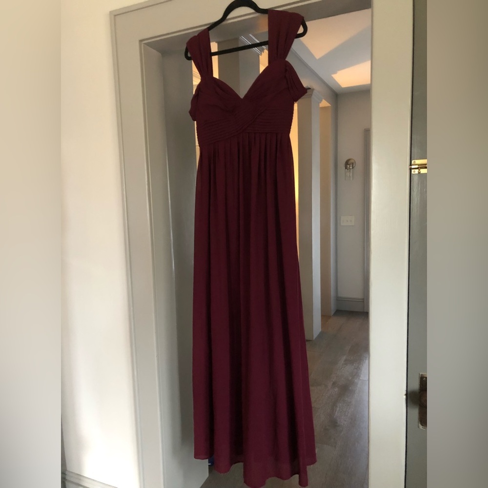 Women’s Bridesmaids/evening gown - Picture 1 of 9
